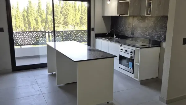 Departamento en A. Chiron e/ Lacarra y Mariano Castex
