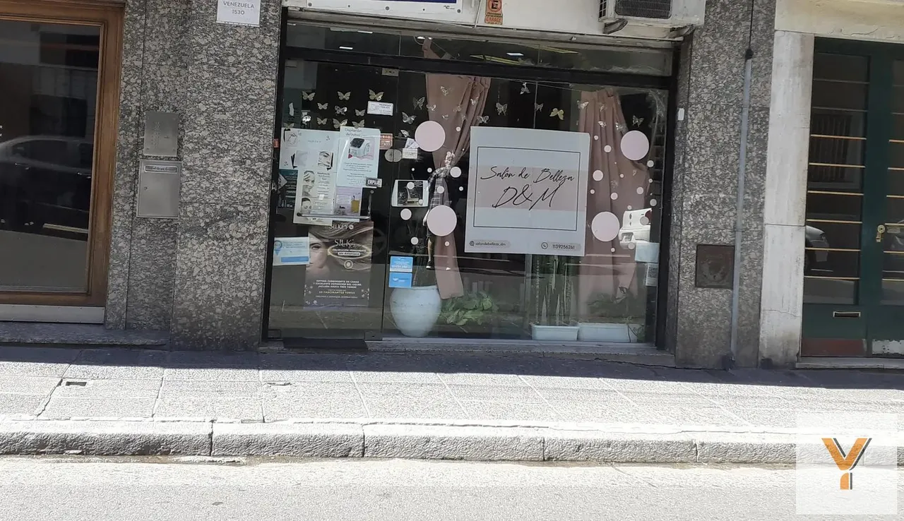 Local Comercial en Venezuela e/ Virrey Cevallos y Sáenz Peña