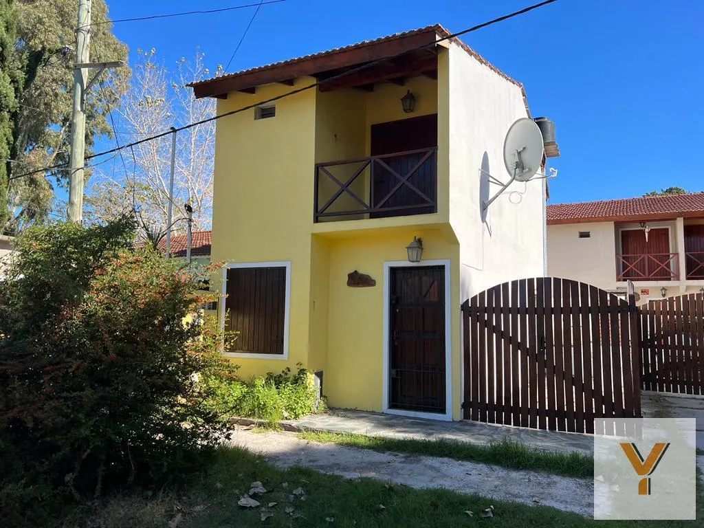 Departamento en 4 e/ 92 y 93