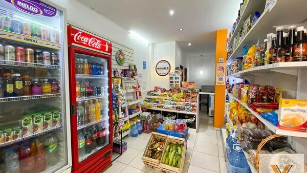 Local Comercial en 58 e/ 12 y 13