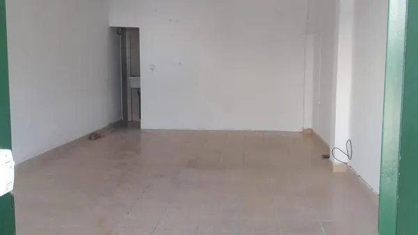 Local Comercial en 16 e/ 489 y 490