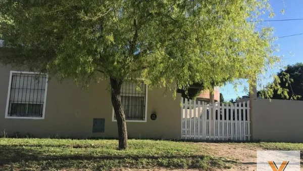 Casa en 32 e/ 6 y 44