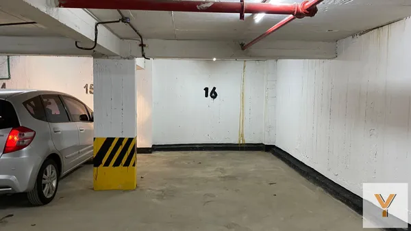 Cochera en Avenida 38 e/ 11 y 12