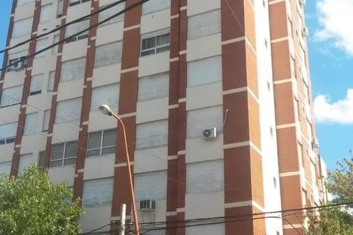 Departamento en Corrientes y Belgrano