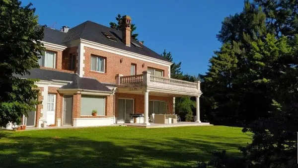 Casa en Club de Campo Abril