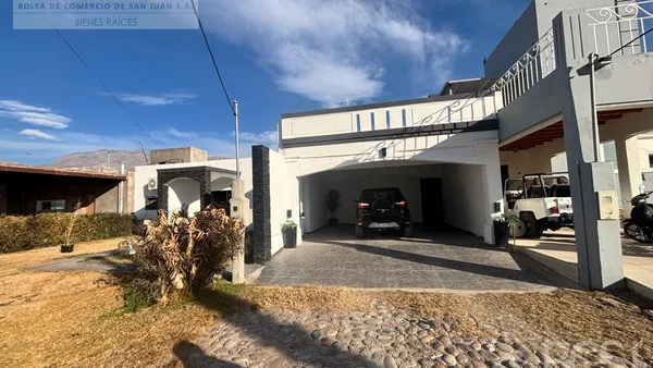 Casa en Barrio Nueva Rinconada