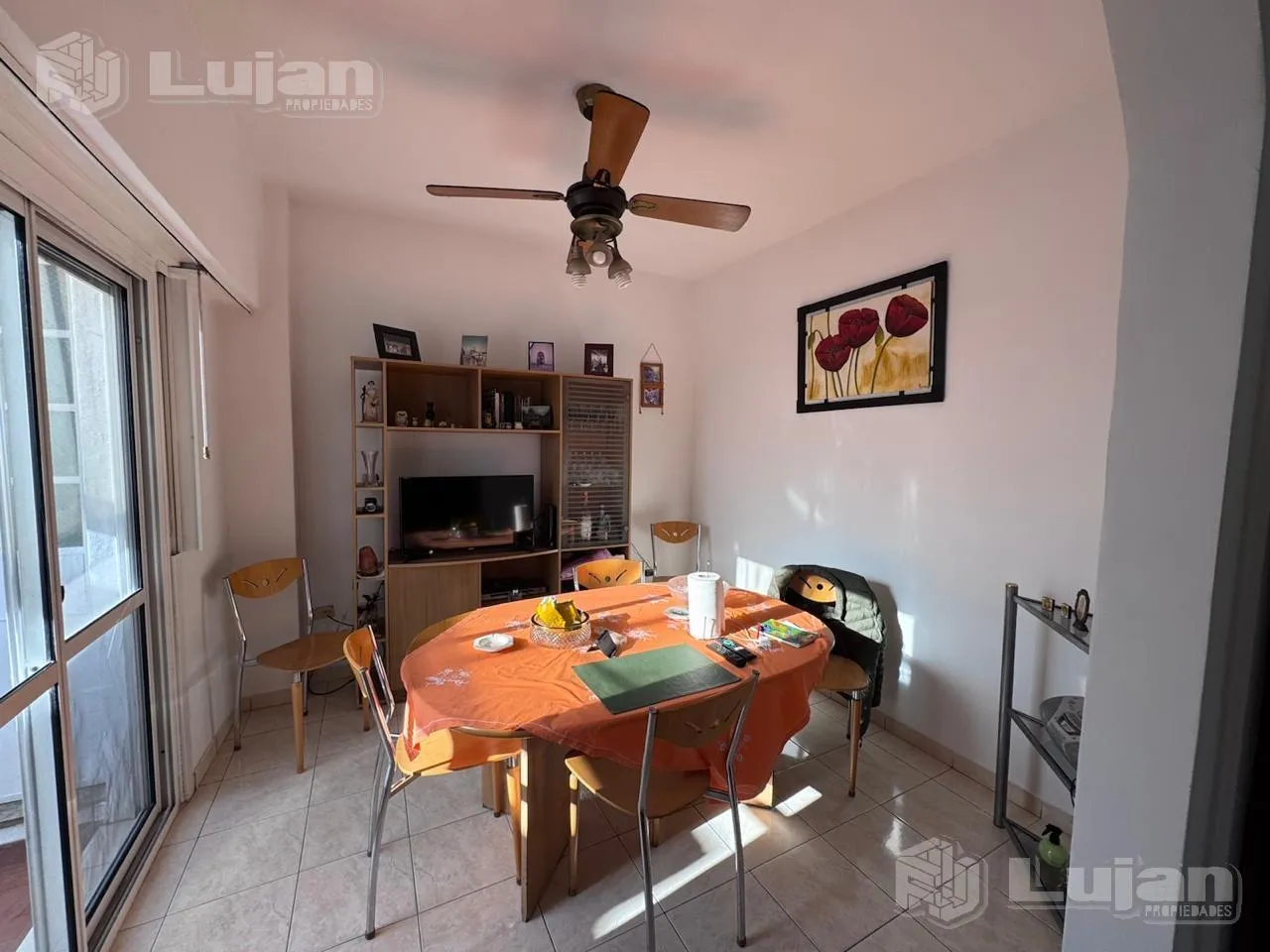 Departamento en Cardenas 2700