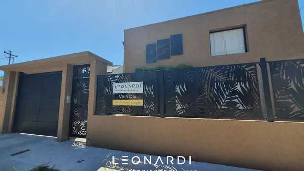 Departamento en Lamadrid 867