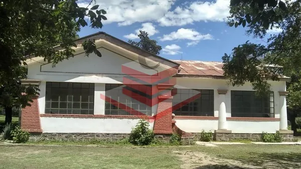 Casa en CASA QUINTA IDEAL HOSTEL DE 7 HABITACIONES A METROS DEL RIO COSQUIN