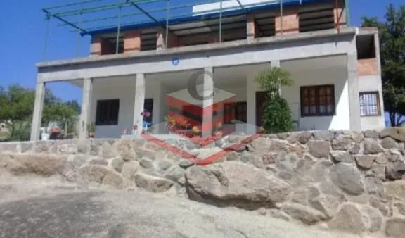 Departamento en CUATRO DEPARTAMENTOS A 500MS DEL HERMOSO RIO MALLIN