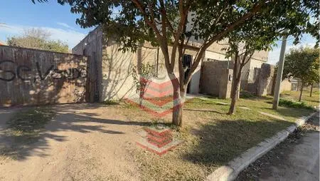 Casa en CASA EN VENTA MAS DEPARTAMENTO EN BARRIO LOS FREZNOS