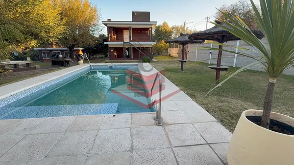 Departamento en AV. CASSAFOUSTH Y ARBOL ALTO
