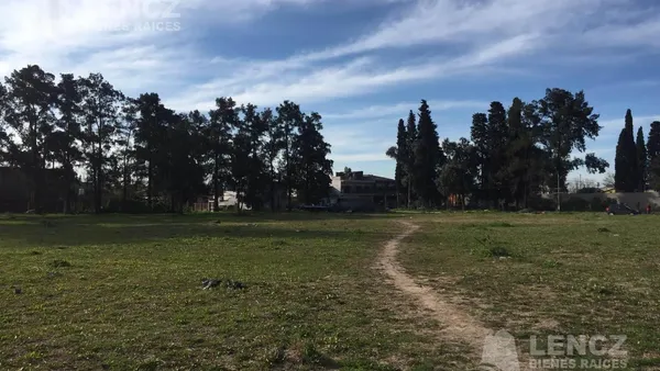 Terreno en Teodoro Fels y Coronel Dorrego