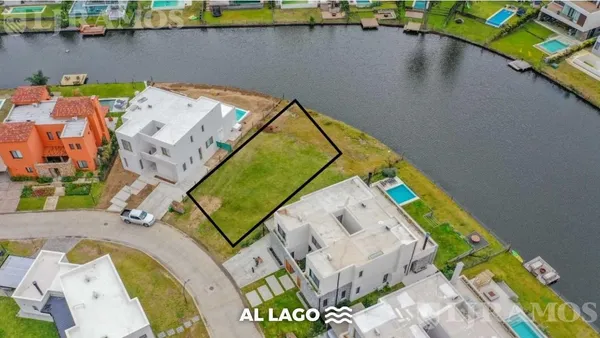 Terreno en A Laguna - Laguna Grande, Villanueva