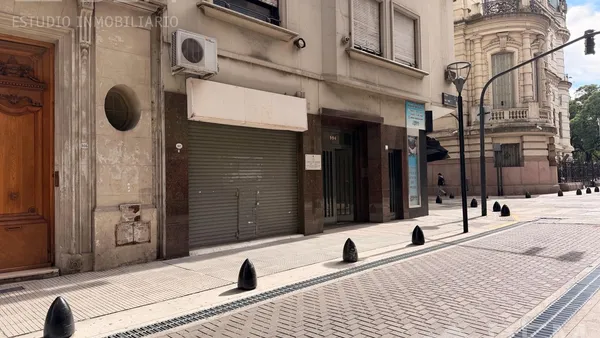 Local Comercial en Maipu al 900
