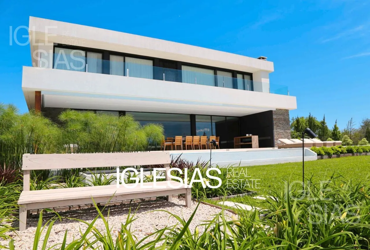 Casa en Av. Santa María de Las Conchas al 4200