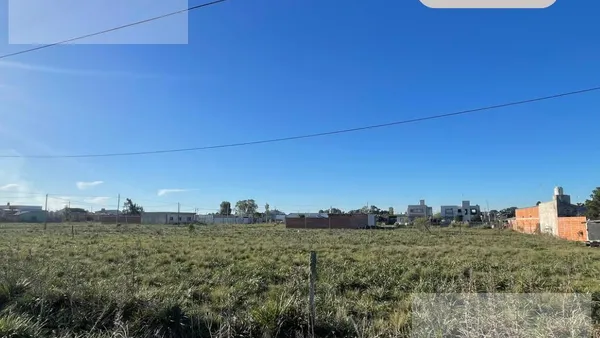 Terreno en 217 e/ 47 y 49