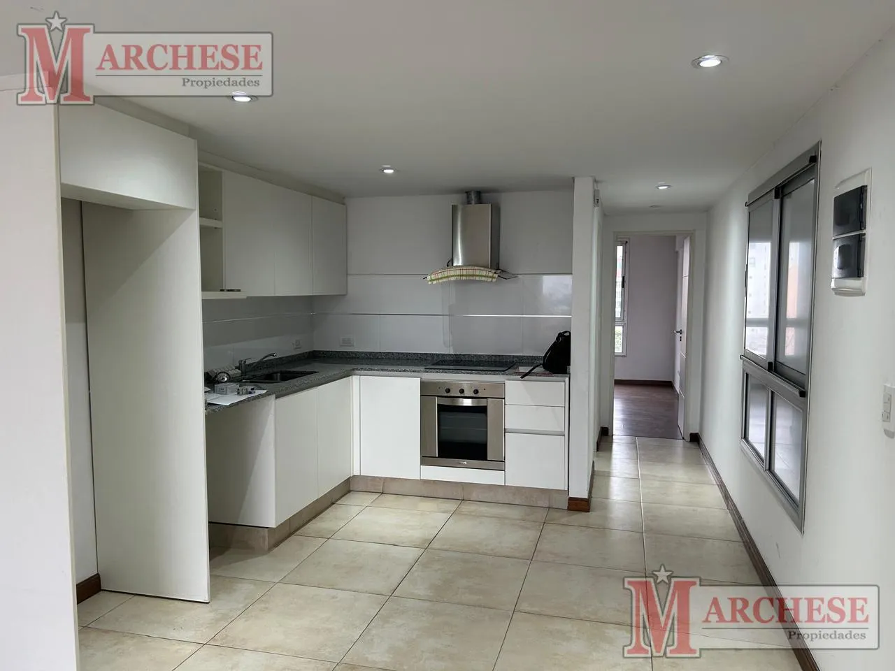 Departamento en Colon al 200