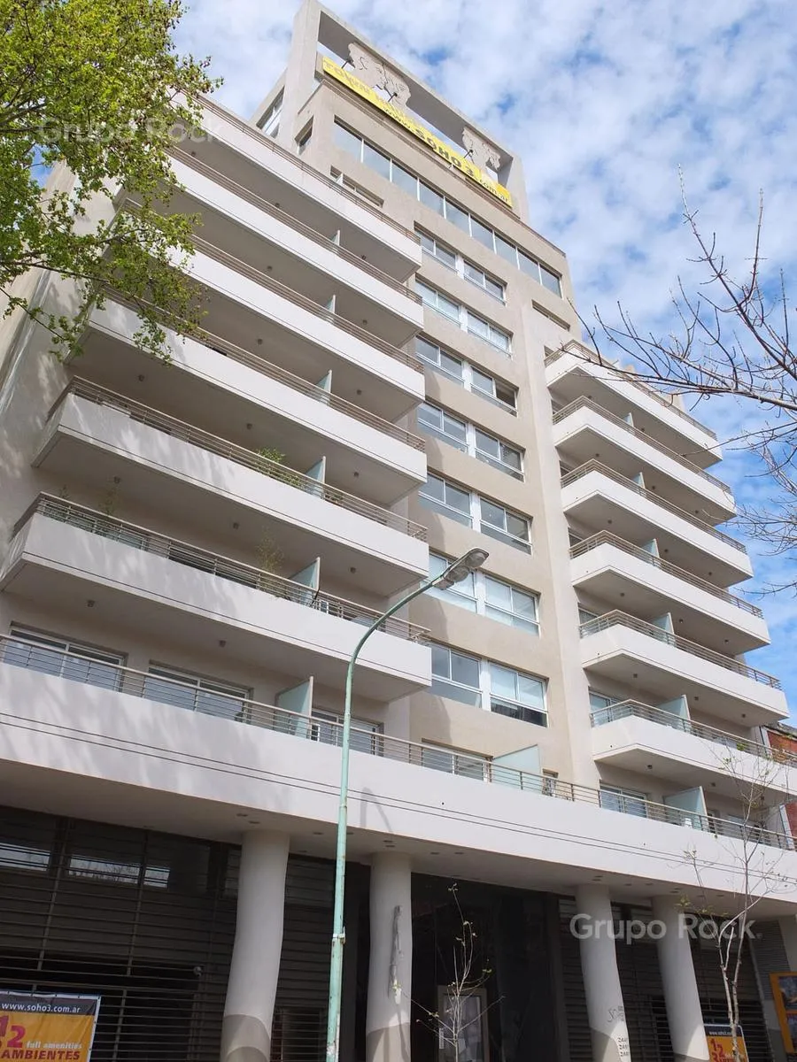 Departamento en Godoy Cruz y Paraguay