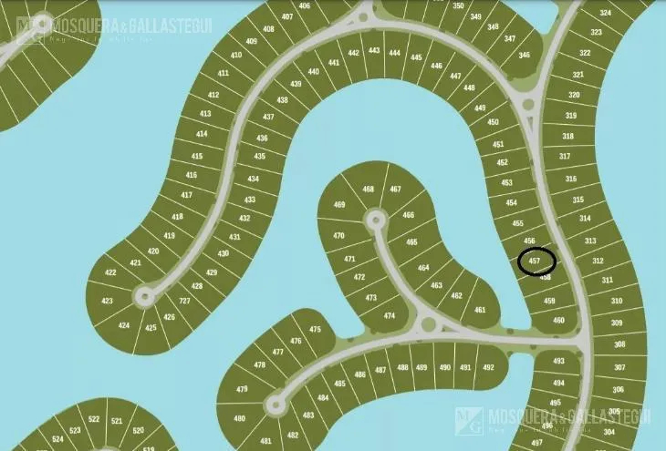Terreno en Puertos del Lago Amarras al 400