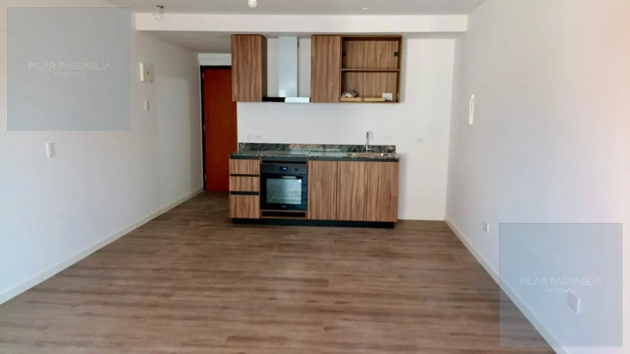 Departamento en araoz al 700