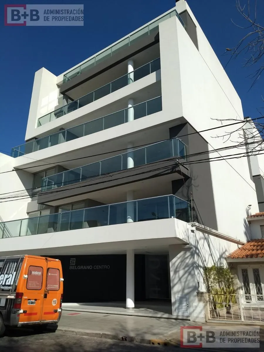 Departamento en Belgrano al 400