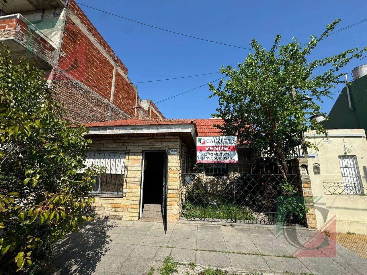 Casa en Cnel. Perdriel 3060