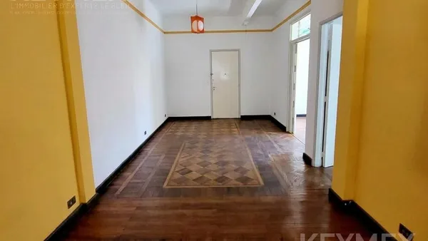 Departamento en Alsina al 900