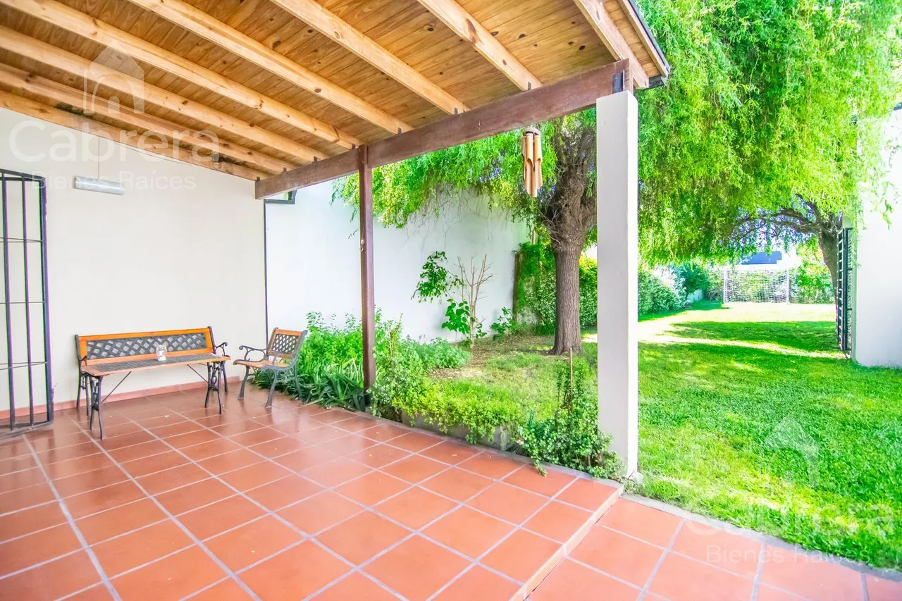 Casa en 495 e/ 28 y 29