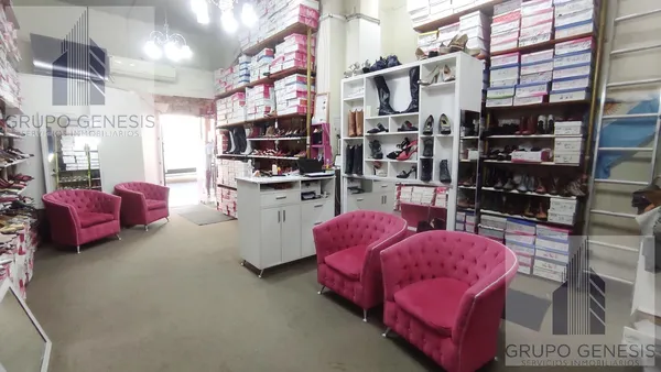 Local Comercial en Montevideo al 1000
