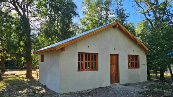 Casa en Casa a terminar en terreno de 1000 m2 en Golondrinas, Lago Puelo (FZ-11)