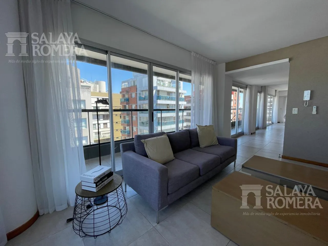 Departamento en Juan Bautista Alberdi al 500