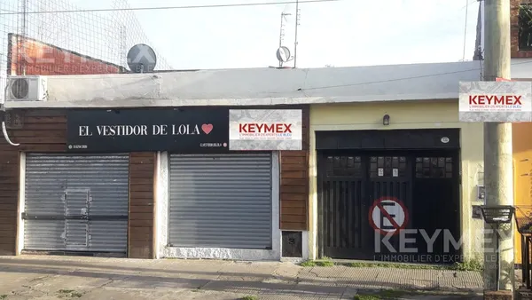 Local Comercial en Caxaraville al 700