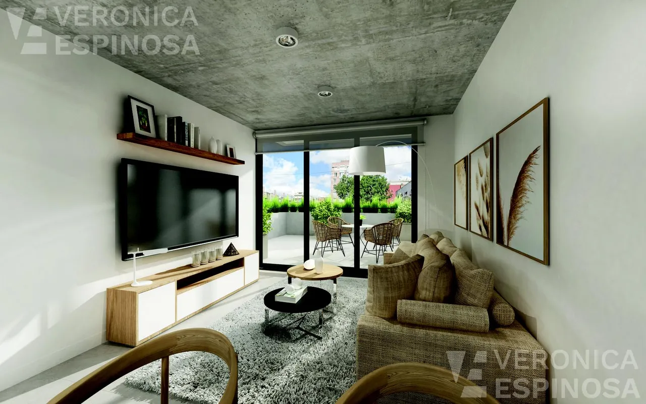 Local Comercial en Crisologo Larralde 900