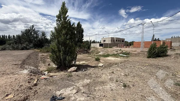 Terreno en VENTA TERRENO EN BARRIO LOS ALAMOS EN NEUQUÉN CAPITAL