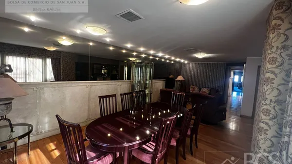 Departamento en Rivadavia oeste al 200