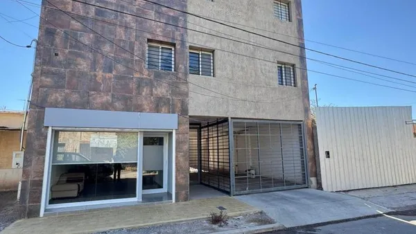 Departamento en Fray m. Esquiu oeste al 400