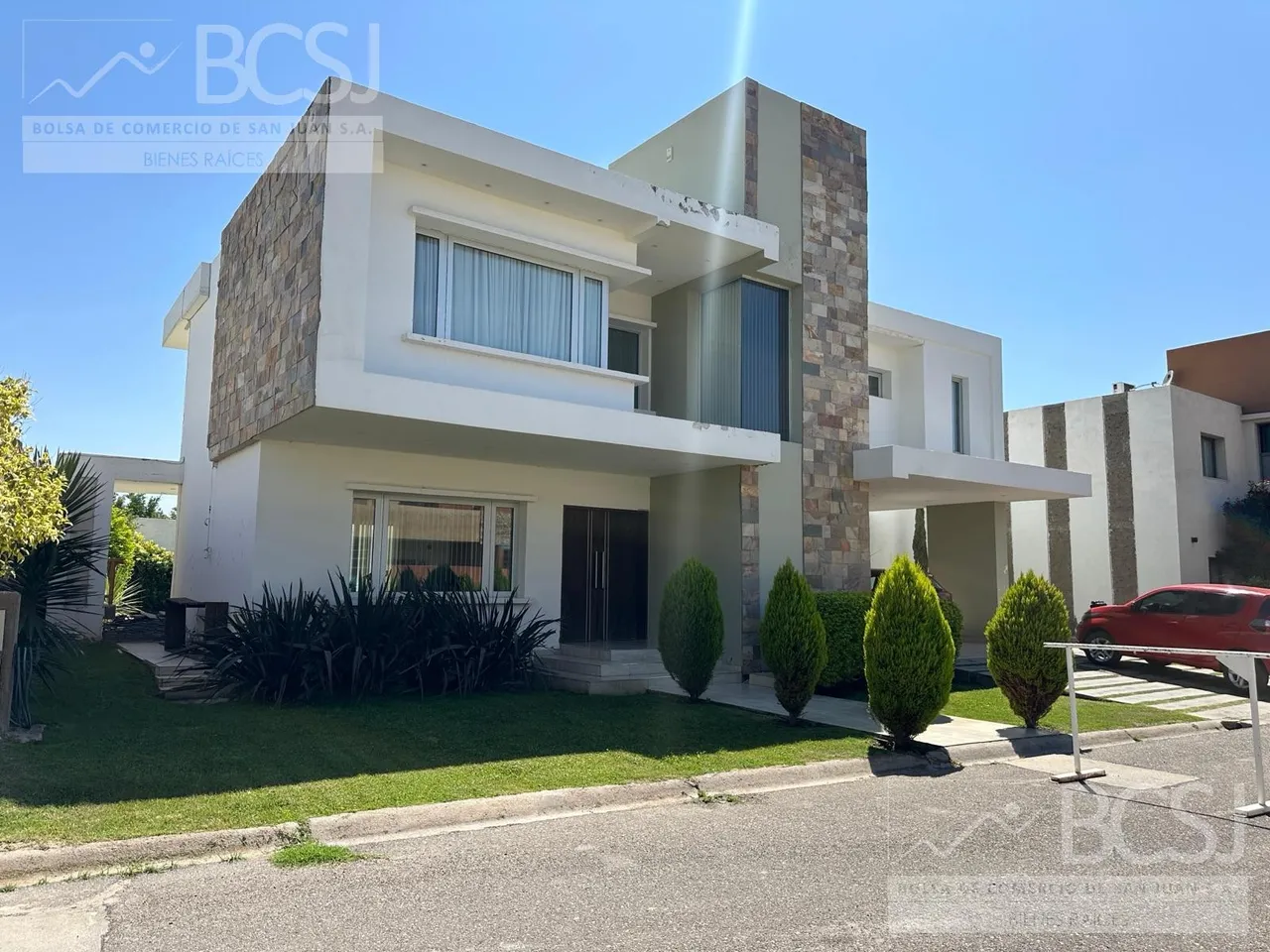 Casa en Meglioli sur al 300