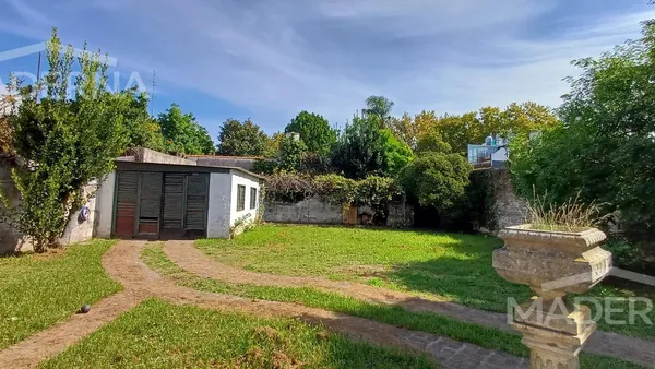 Terreno en Arias al 800