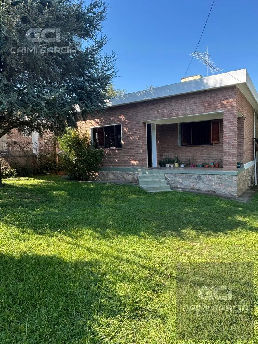 Casa en Juncal al 100