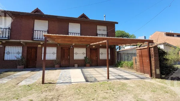 Casa en Paseo al 100
