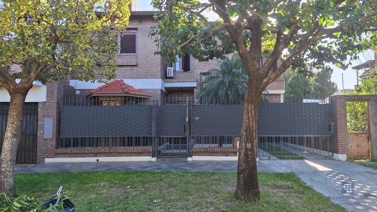 Casa en Falucho al 2700