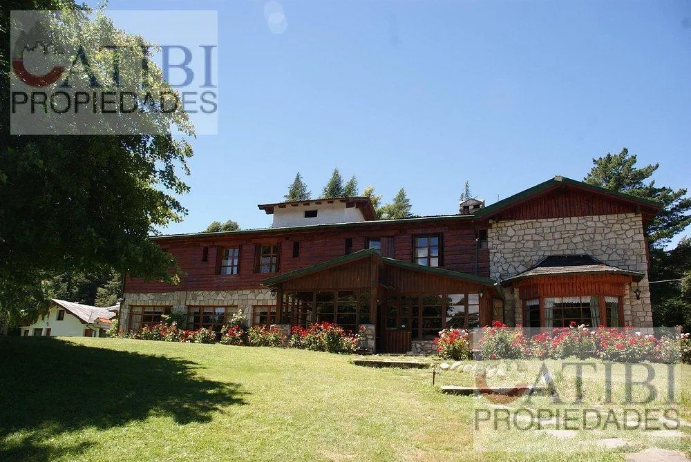 Hotel en Ruta 77 al 2000