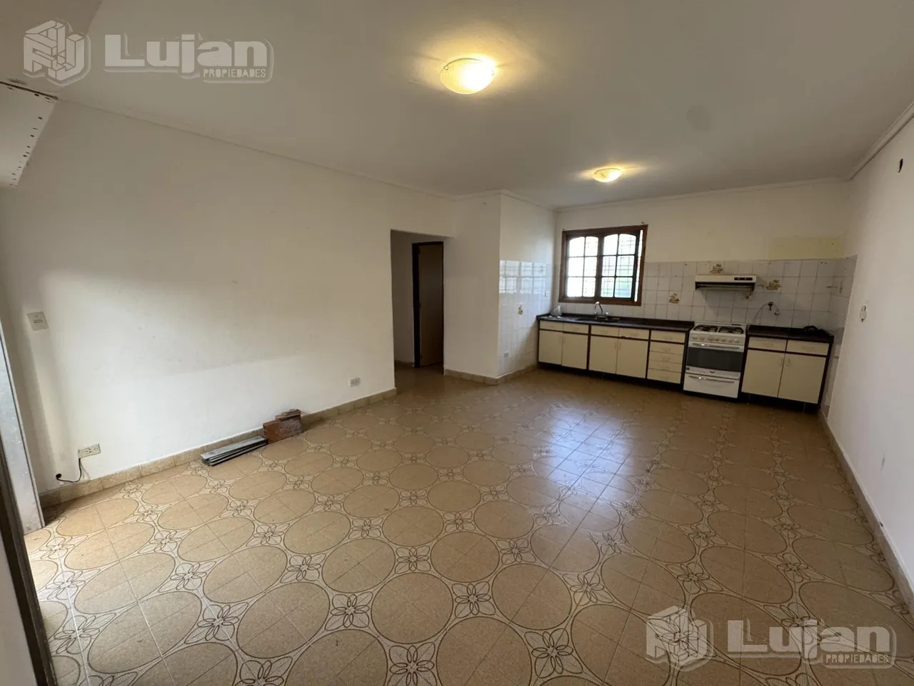 Departamento en Miralla 2200