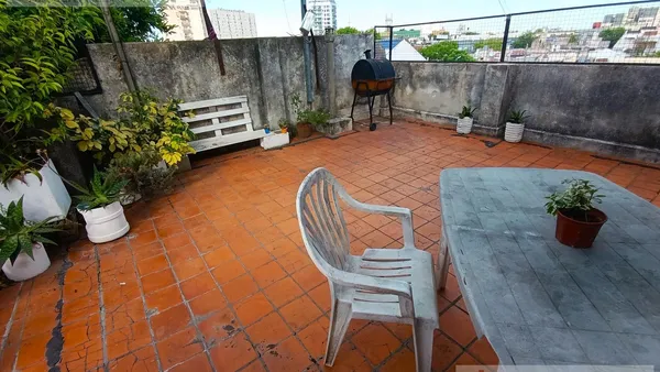 Departamento en Santa Catalina al 1350