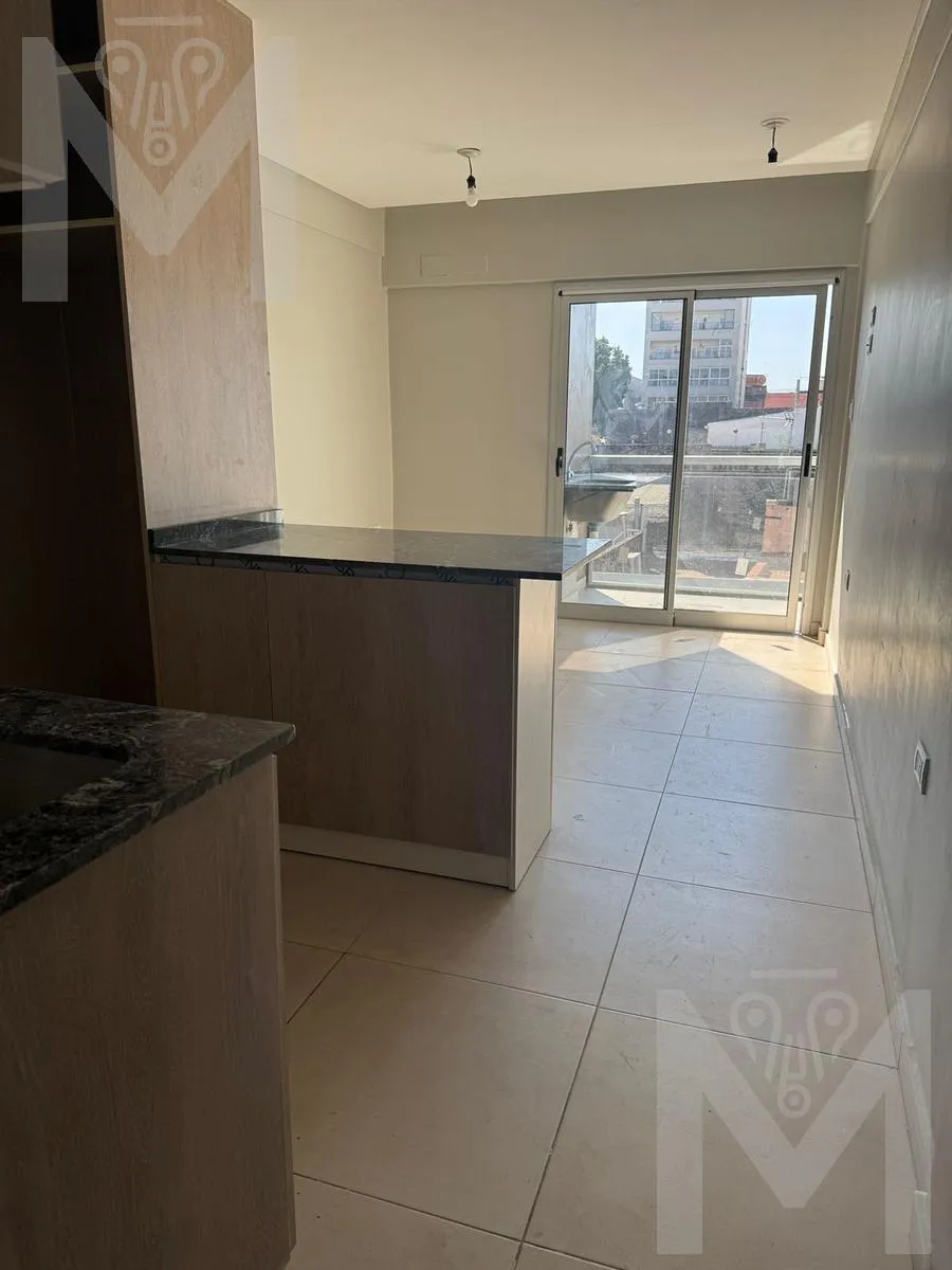 Departamento en Departamento en Venta - Monoambiente con balcón
