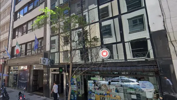 Oficina en Reconquista al 500