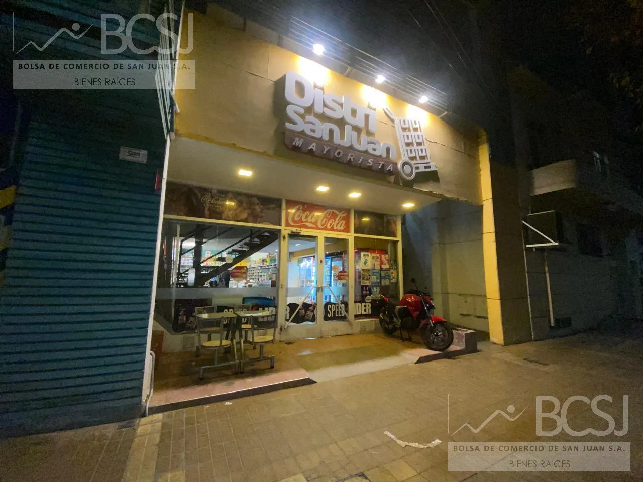 Local Comercial en Av España Sur al 200