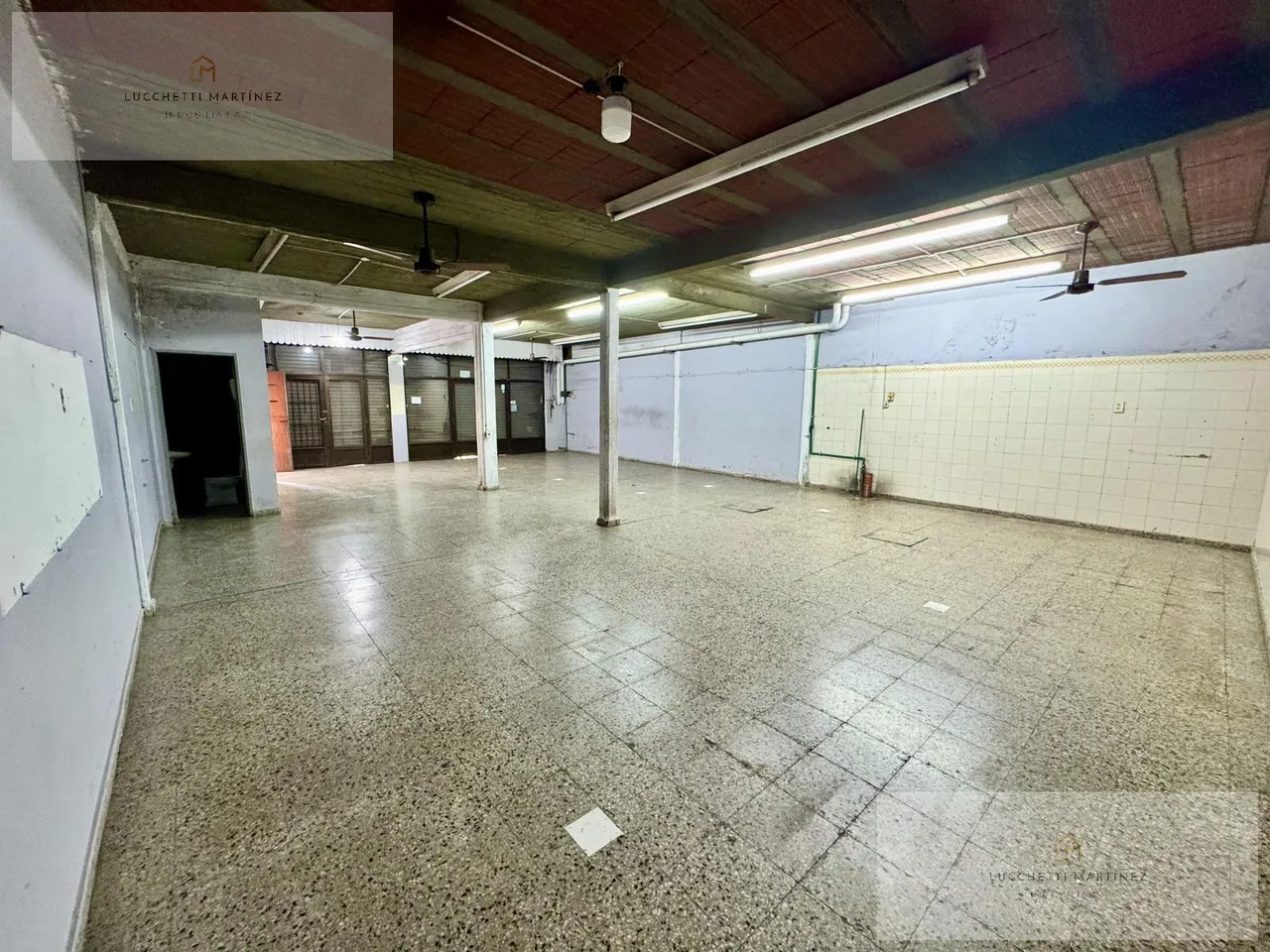 Local Comercial en AV SAN MARTIN al 200