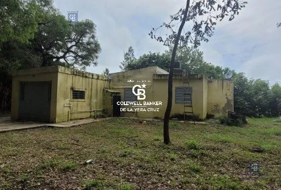 Casa en CASA EN MONTE VERA CON GRAN TERRENO